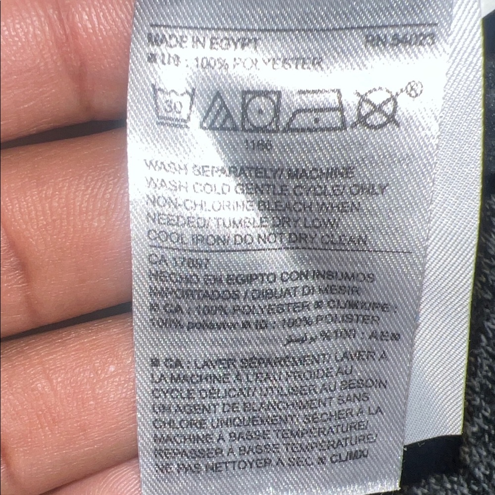 Old Navy Men's Heather Gray Zip-Up Sweater - Picture 7 of 10